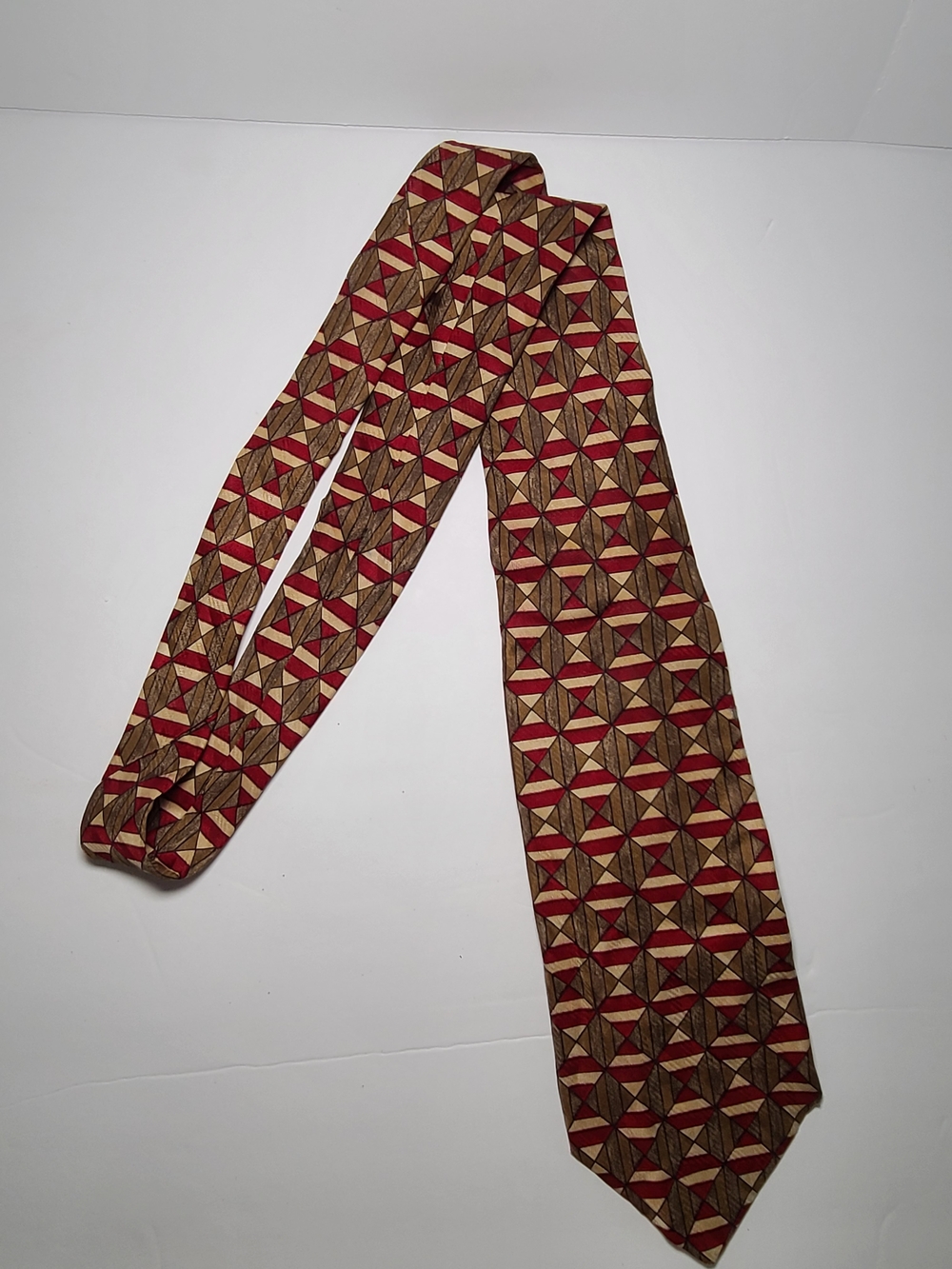 Towncraft Geometric Red and Tan Men's Tie